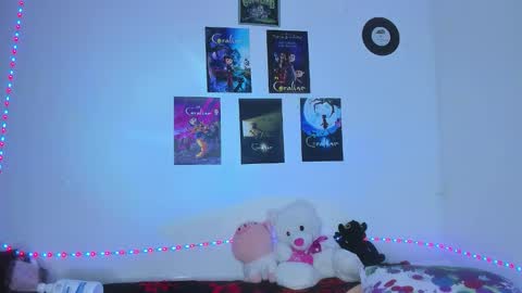 hayden_howland online show from October 5, 10:24 am