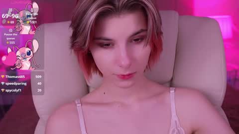 haylaamber online show from February 16, 1:16 pm