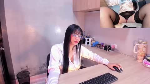 haylenpark online show from December 21, 11:39 am