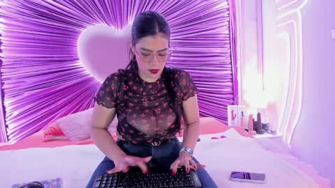 haylenpark online show from April 1, 9:43 am