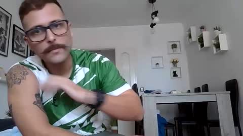 haze_john online show from May 2, 11:48 am