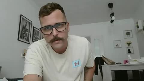 haze_john online show from May 16, 9:39 am