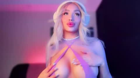 Marie online show from September 30, 2:00 pm