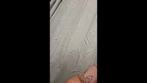 hazel8830034 online show from April 27, 3:59 am