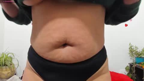 Snapshot of hazel_34 chatting on October 5, 11:19 am hazel online show from October 5, 11:19 am