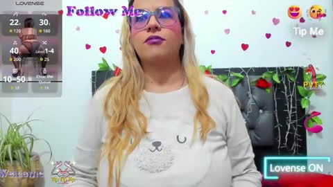 hazel online show from November 8, 8:25 am