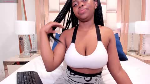 Snapshot of hazel_lane chatting on March 10, 8:15 am Hazel online show from March 10, 8:15 am