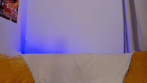 Im Hazel online show from May 20, 10:27 pm