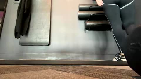 Hazel online show from November 14, 3:00 pm