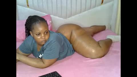 hazel_spanky online show from January 12, 2:35 am