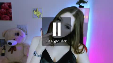 Snapshot of hazel_sullivan chatting on January 27, 3:39 pm Hazel online show from January 27, 3:39 pm