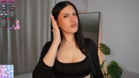 Snapshot of hazelhayees chatting on March 14, 11:04 am hazelhayees online show from March 14, 11:04 am