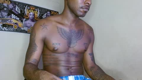 hazlan_420 online show from September 21, 10:55 pm