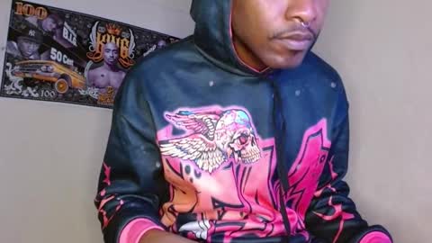 hazlan_420 online show from October 3, 9:28 am