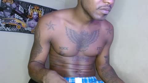 hazlan_420 online show from October 3, 11:57 pm