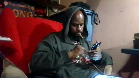Snapshot of hbdj2164 chatting on September 14, 11:42 am hbdj2164 online show from September 14, 11:42 am