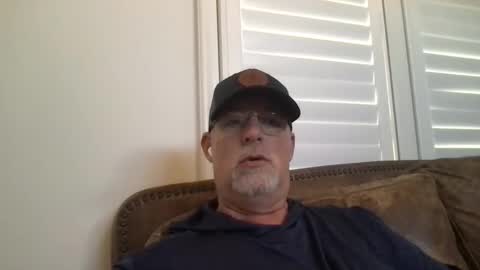 Snapshot of hdeuce22 chatting on March 19, 7:40 pm Hdeuce22 online show from March 19, 7:40 pm