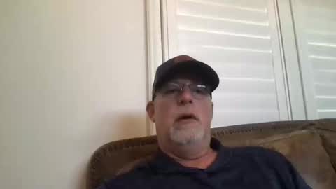 Snapshot of hdeuce22 chatting on March 20, 5:29 pm Hdeuce22 online show from March 20, 5:29 pm