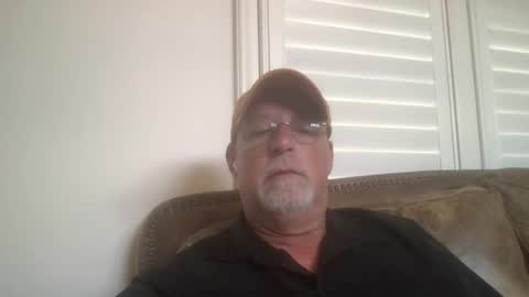 Snapshot of hdeuce22 chatting on July 6, 3:03 pm Hdeuce22 online show from July 6, 3:03 pm