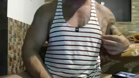 Snapshot of healedcarioca chatting on February 24, 10:03 pm Brazilian bigdick online show from February 24, 10:03 pm