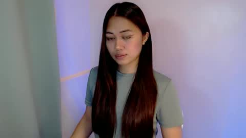 Snapshot of heart_of_asia chatting on November 24, 8:14 am Yoshin online show from November 24, 8:14 am