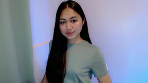 Snapshot of heart_of_asia chatting on December 1, 8:36 pm Yoshin online show from December 1, 8:36 pm