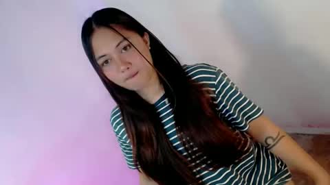 Snapshot of heart_of_asia chatting on March 23, 1:37 pm Yoshin online show from March 23, 1:37 pm