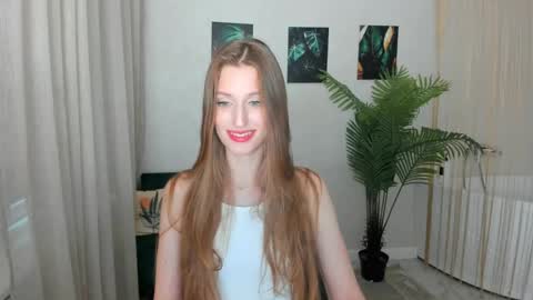 heartedlove_1 online show from May 7, 11:37 am