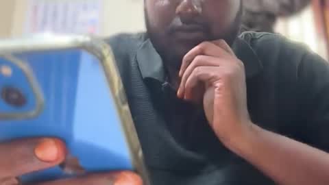 Snapshot of hearthacker4 chatting on February 14, 12:24 pm Hearthacker4s online show from February 14, 12:24 pm