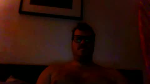 Snapshot of heartofadog604 chatting on December 21, 5:07 pm MT online show from December 21, 5:07 pm