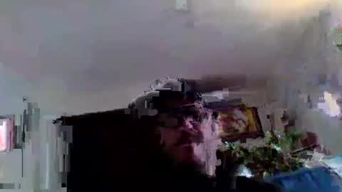 Snapshot of heartofadog604 chatting on January 11, 6:23 pm MT online show from January 11, 6:23 pm