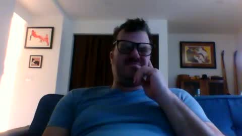 Snapshot of heartofadog604 chatting on March 10, 12:07 am MT online show from March 10, 12:07 am