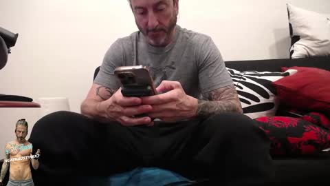 Snapshot of heathaustin8bi7 chatting on May 19, 8:04 pm Heath Austin online show from May 19, 8:04 pm