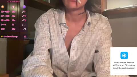 heatherfish online show from April 4, 8:06 pm