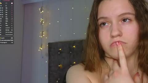 Snapshot of heathimogene chatting on March 4, 9:22 pm Hi everyone i am Alice pls dont be rude fav patterns 77 99 111 222 333 online show from March 4, 9:22 pm