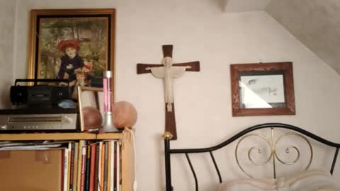 Snapshot of heaven_07 chatting on February 16, 8:32 am heaven_07 online show from February 16, 8:32 am