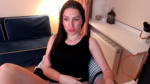 Heaven girl online show from December 8, 7:00 pm