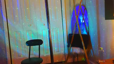 Heavenllyy online show from October 13, 3:28 am