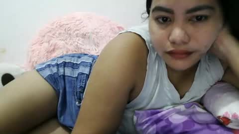 heavenlyeyes69 online show from February 4, 7:44 pm