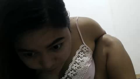 Snapshot of heavenlyeyes69 chatting on February 24, 10:19 pm heavenlyeyes69 online show from February 24, 10:19 pm