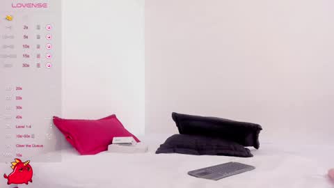 MEGAN online show from February 28, 9:23 pm