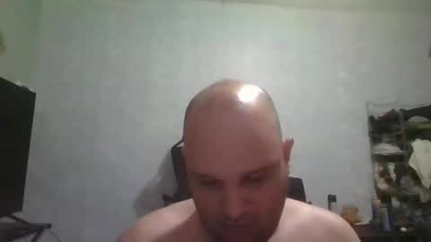 Snapshot of heavy_rebellxc chatting on December 26, 7:13 am Heavy Rebell online show from December 26, 7:13 am
