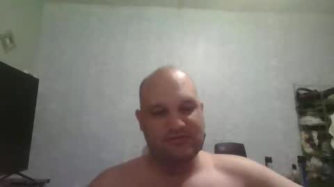 Snapshot of heavy_rebellxc chatting on December 31, 7:10 am Heavy Rebell online show from December 31, 7:10 am