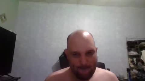 Snapshot of heavy_rebellxc chatting on January 3, 5:17 am Heavy Rebell online show from January 3, 5:17 am