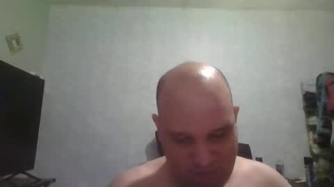 Snapshot of heavy_rebellxc chatting on January 4, 6:30 am Heavy Rebell online show from January 4, 6:30 am