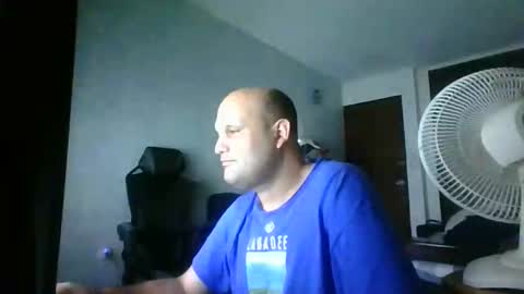 Snapshot of heavy_rebellxc chatting on September 15, 4:45 am Heavy Rebell online show from September 15, 4:45 am