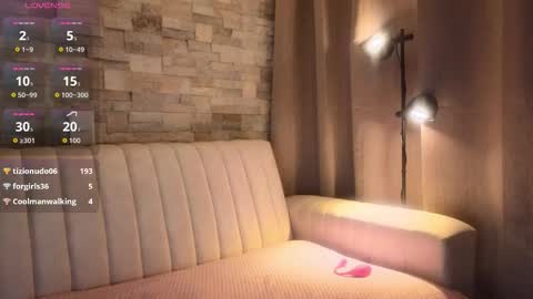 Hecate  online show from October 22, 10:42 pm