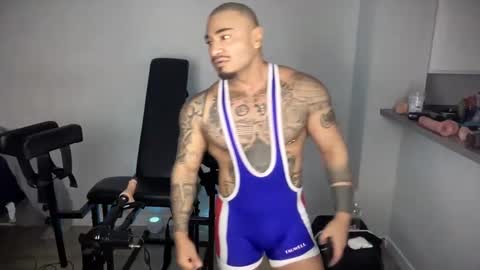 LockedThug online show from February 2, 9:30 am