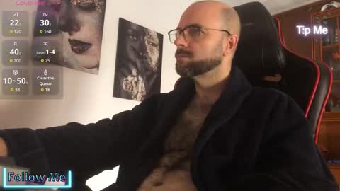 Snapshot of heels4funn chatting on November 12, 8:15 am Fran online show from November 12, 8:15 am