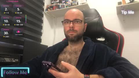 Snapshot of heels4funn chatting on February 6, 8:40 am Fran online show from February 6, 8:40 am